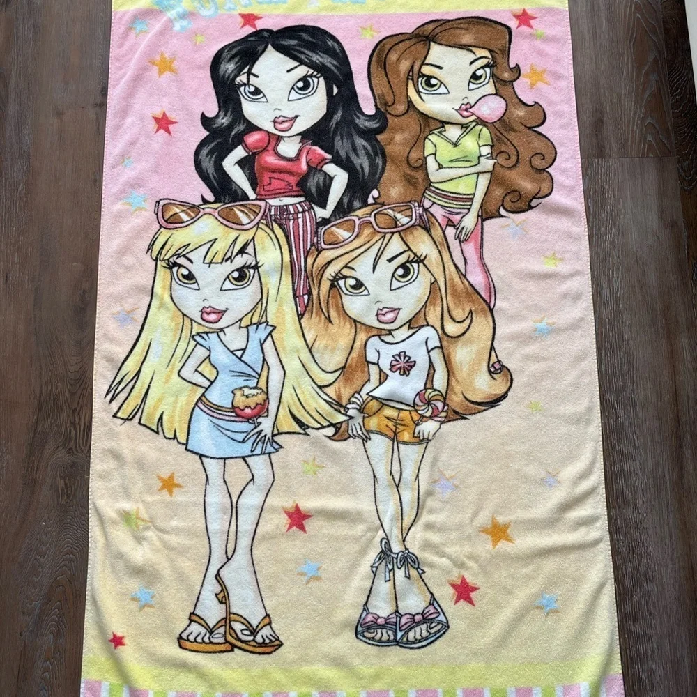 Vintage Y2K LIL BRATZ Funk House Beach Towel Great Condition